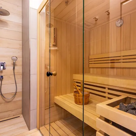 Elisa, Haus Mit Kamin, Sauna, Terrasse